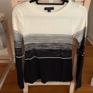 Ann Taylor White and Blue Longsleeve